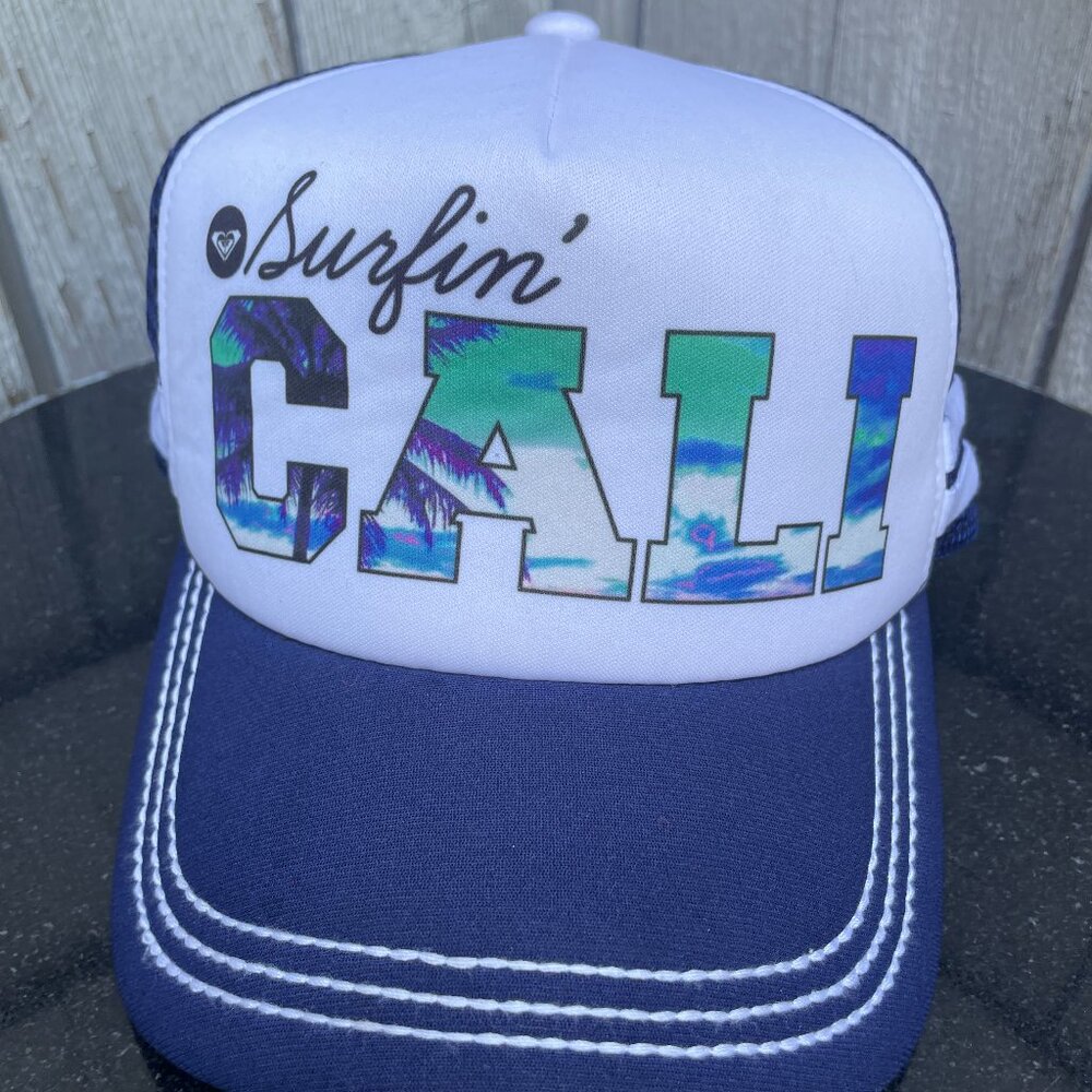 Roxy Cali Trucker Hat Snapback White Mesh California Logo Surfing